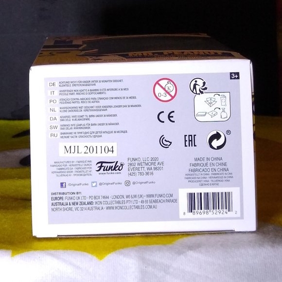 Planters Mr Peanut Ad Icons 107 Funko Pop NIB - Picture 3 of 4